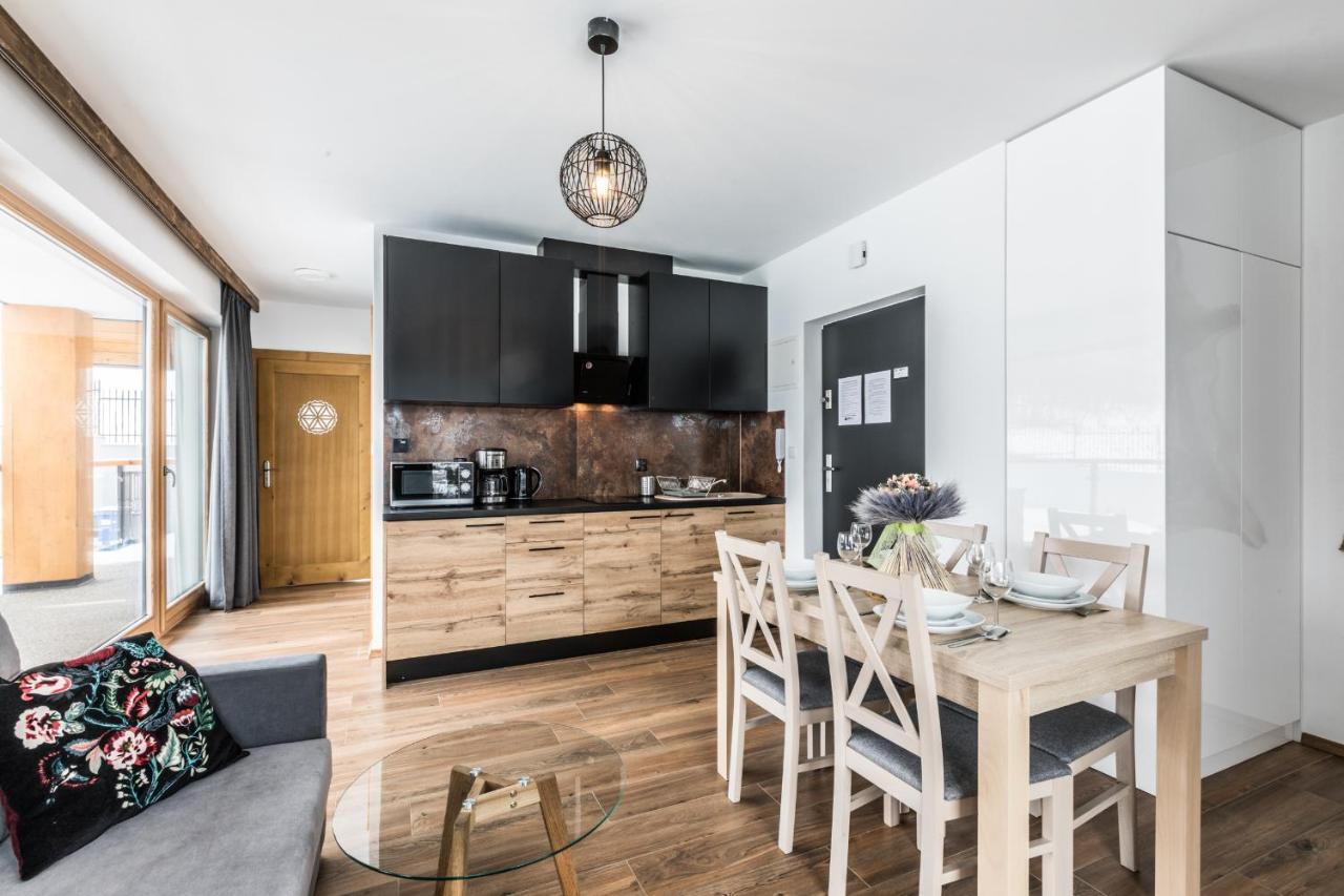 Aparthost Apartamenty Butorowy & Spa Косьцелісько Екстер'єр фото